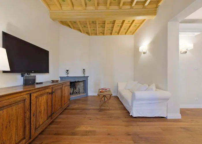 Duomo Exclusive Apartment